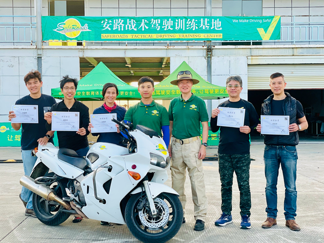 安路,saferoads,摩托车培训,骑行培训,电单车培训,高级骑行,苏华龙,赛车